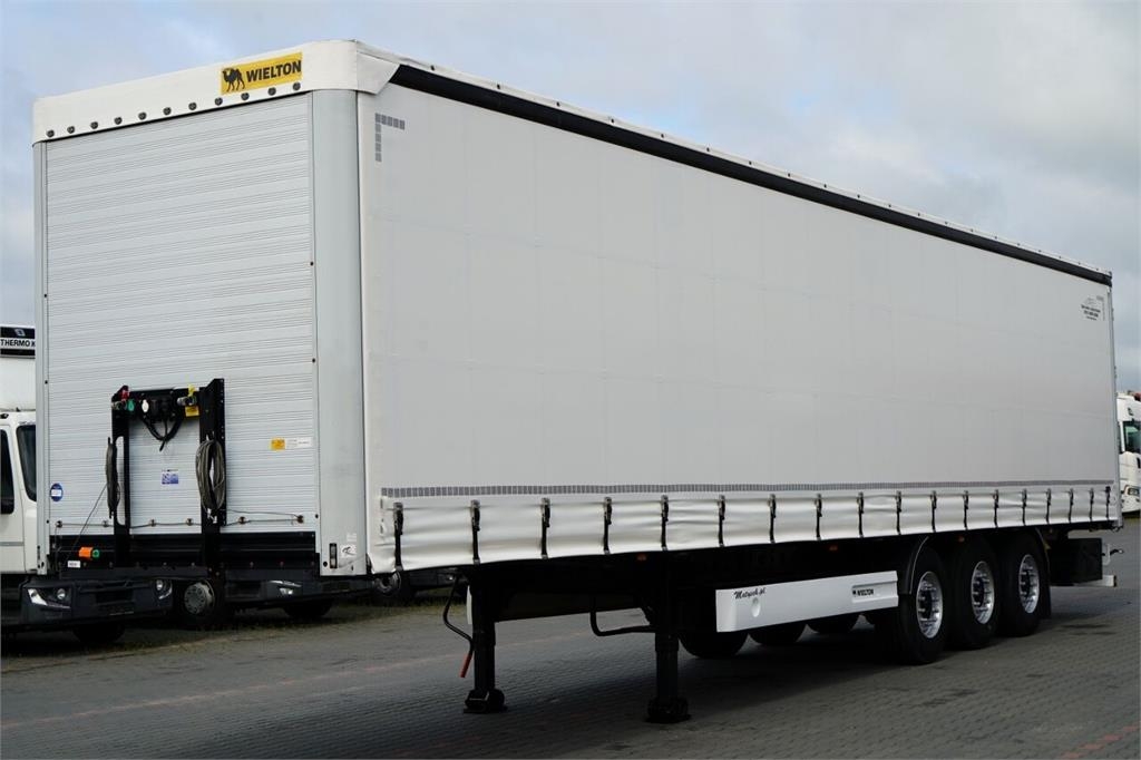 Schmitz Cargobull STANDARD /