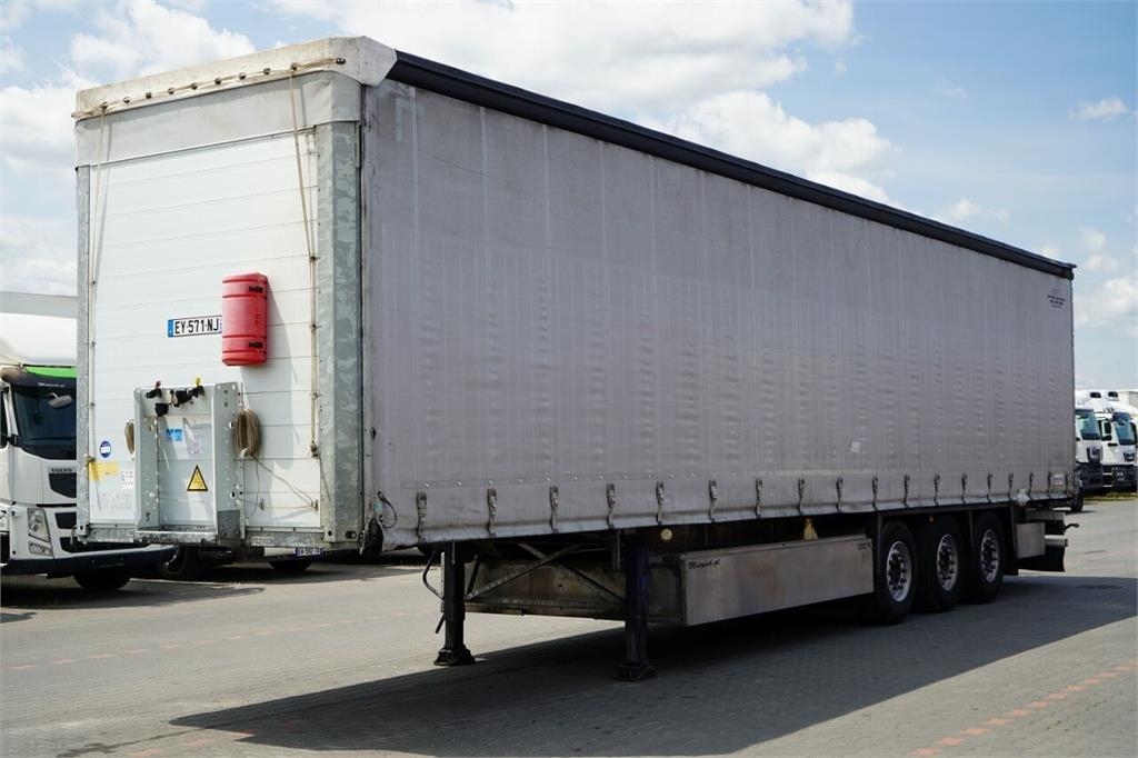 Schmitz Cargobull FIRANKA / STANDARD / KOSZ NA PALETY / OŚ PODNOSZ