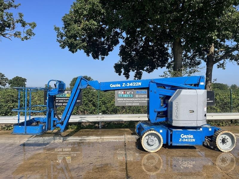 Genie Z-34/22N Articulated Boom Lift