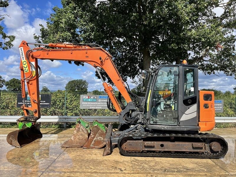 Hitachi ZX85USB-6 Excavator