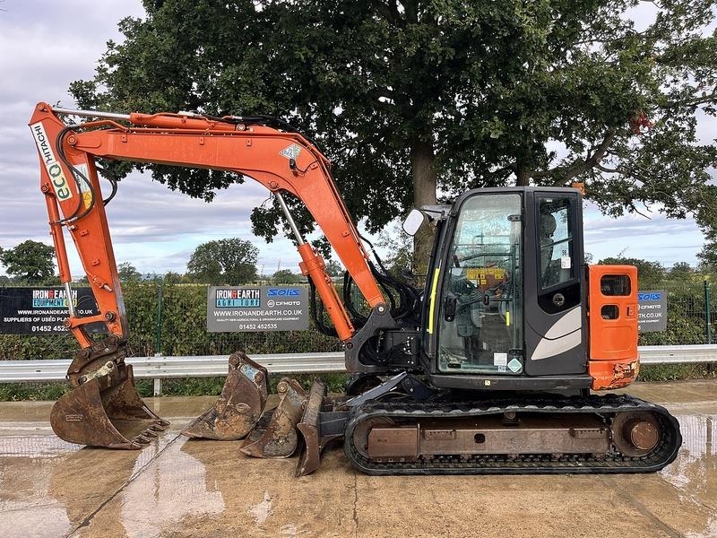 Hitachi ZX85USB-6 Excavator