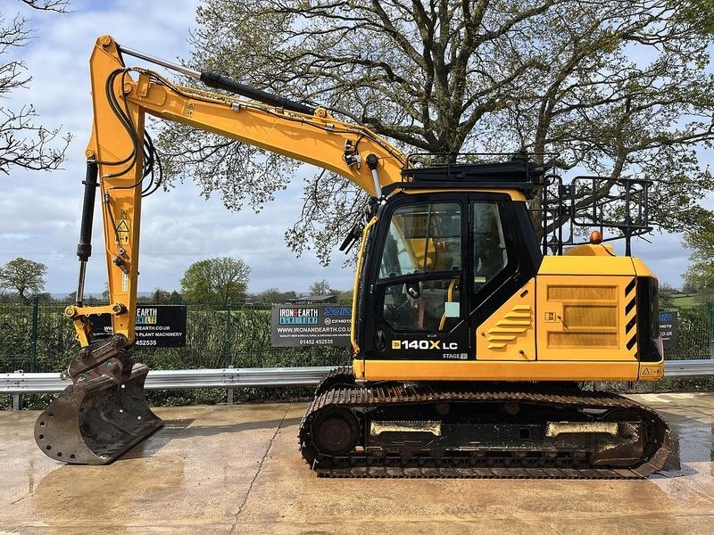 JCB 140X LC Excavator