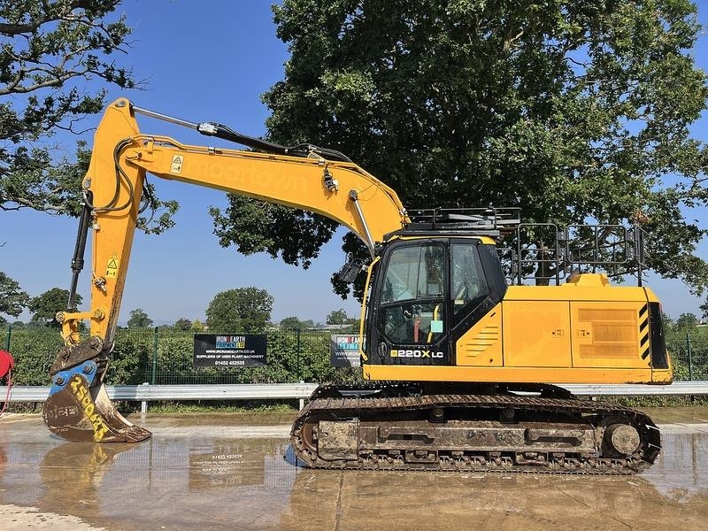 Pelle sur chenilles JCB 220X LC — occasion 2019, 8 086 h