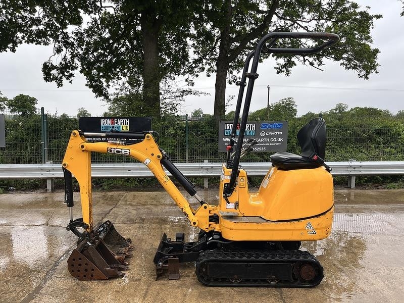 JCB 8008 CT Excavator