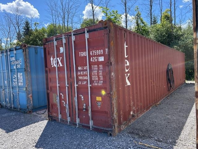 2004 40 ft Standard Storage Container