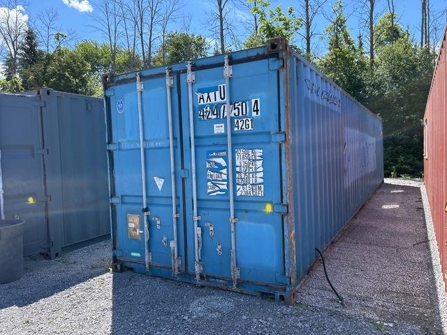 2005 40 ft Standard Storage Container