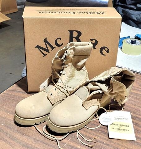 (36) Unused Army Tan Hot Weather Boots Size 8R