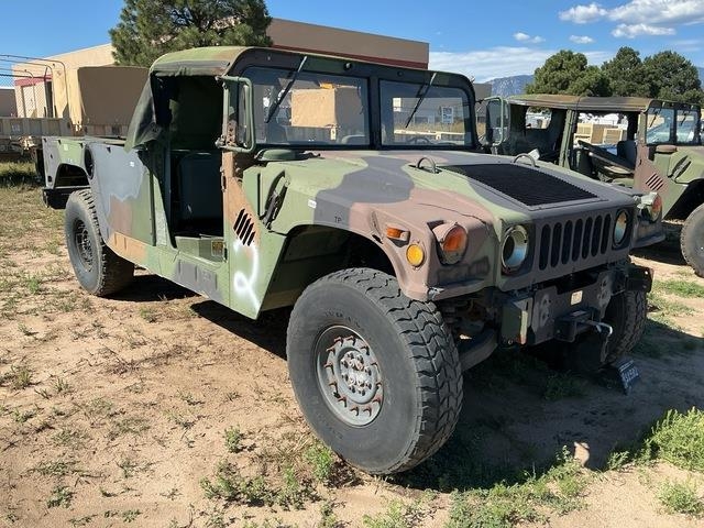 Utilitaire benne AM General M1038 — occasion 1987