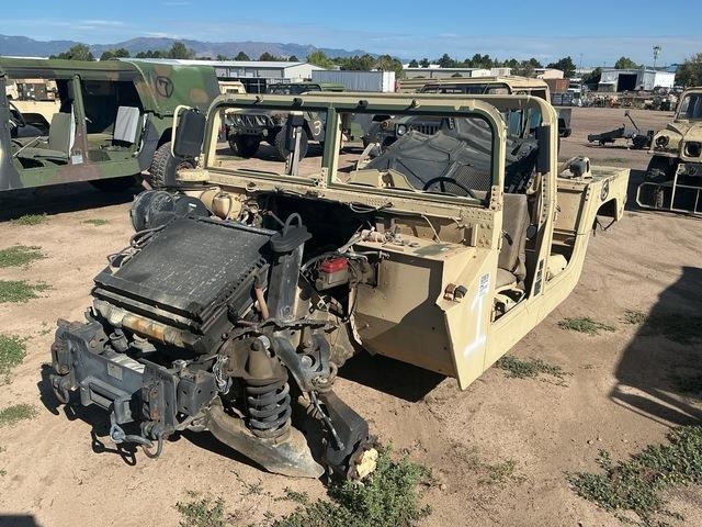 Utilitaire benne AM General M1038 — occasion 1987