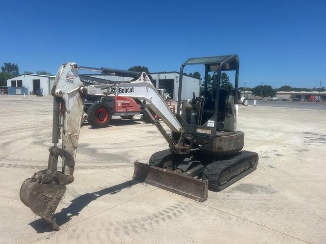Bobcat E26