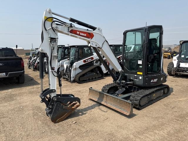 Pelle sur chenilles Bobcat E32 — occasion 2024, 117 h