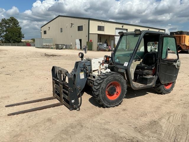 Chariot télescopique Bobcat V417 — occasion 2009, 2 112 h