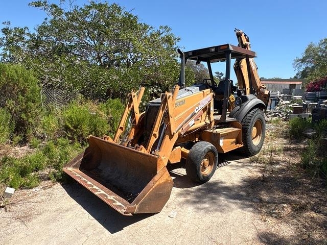 CASE 580M Series 2