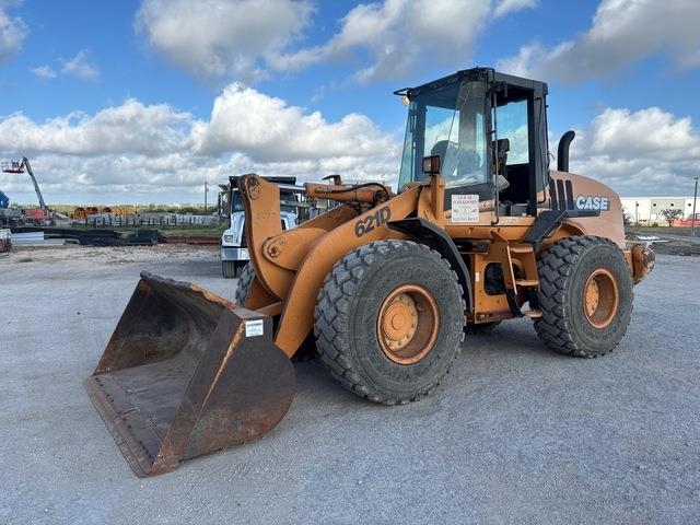 CASE 621D