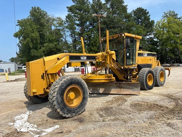 Niveleuse Caterpillar 143H — occasion 2007, 7 345 h