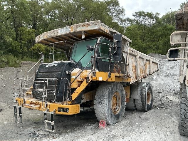CAT 775F