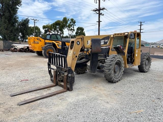 CAT TL943