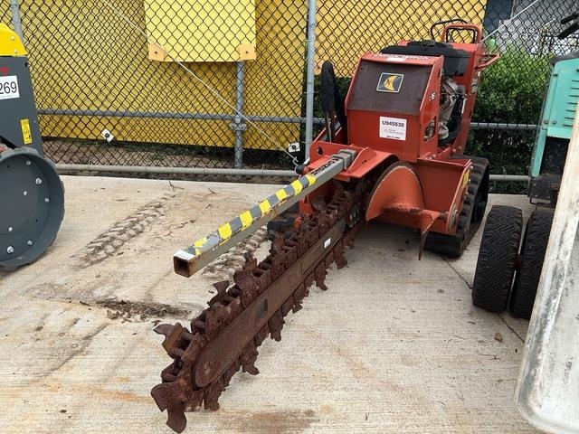 Trancheuse Ditch Witch C16X — occasion 2020