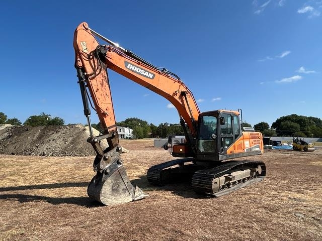 Pelle sur chenilles Doosan DX225LC-5 — occasion 2021, 6 550 h