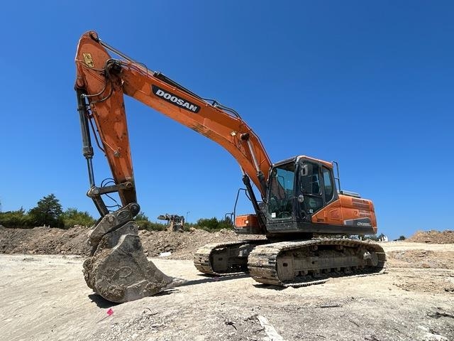 Pelle sur chenilles Doosan DX225LC-5 — occasion 2020, 9 826 h