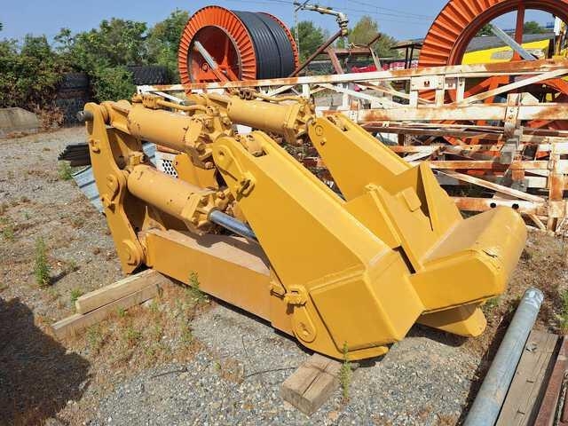 Fits Cat D9H Ripper