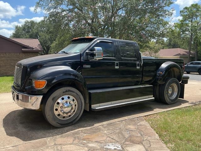 Ford F-750