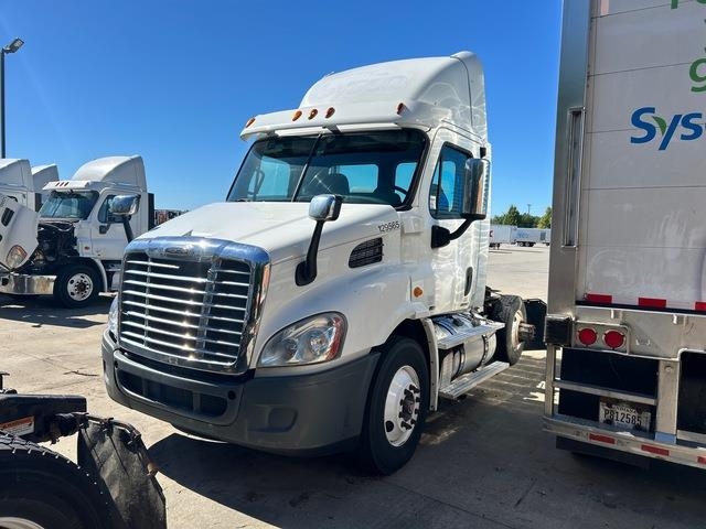 Tracteur routier Freightliner Cascadia 113 — occasion 2012