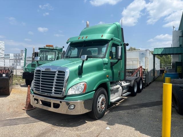 Freightliner Cascadia 125
