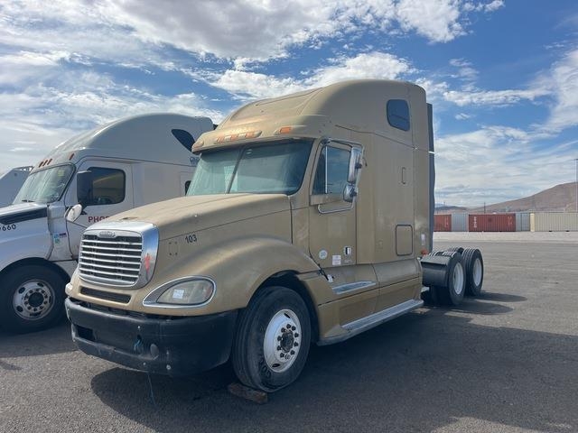Freightliner Columbia 112