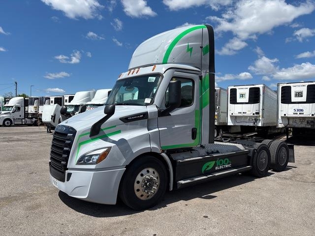 Freightliner EP116