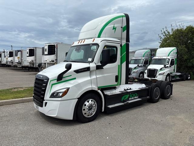 Freightliner EP116