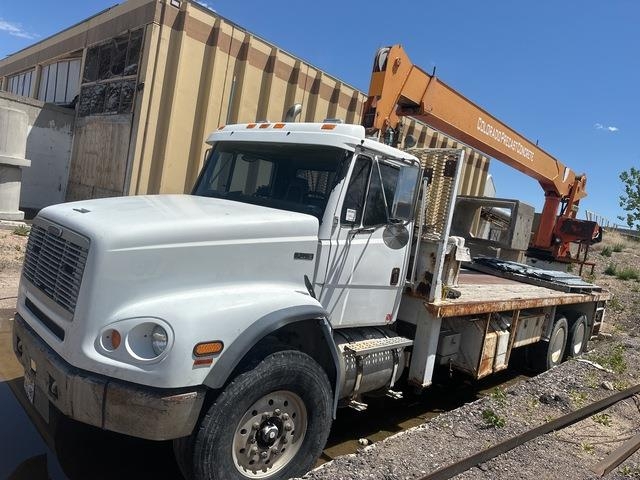 Freightliner FL112