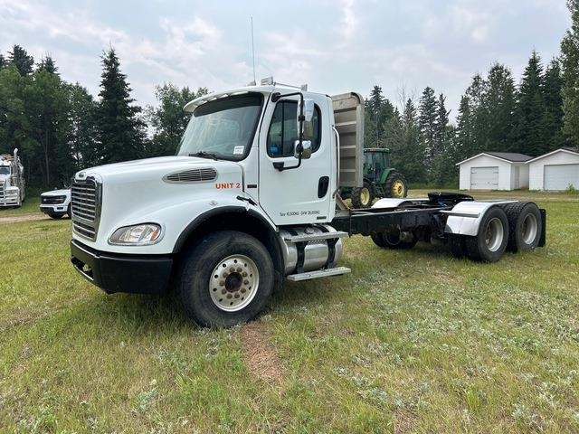 Freightliner M2 112