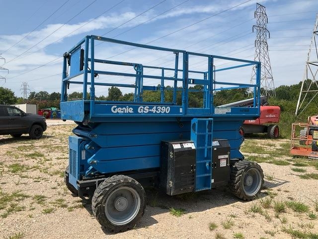 Nacelle à ciseaux Genie GS-4390 — occasion 2016, 4 072 h