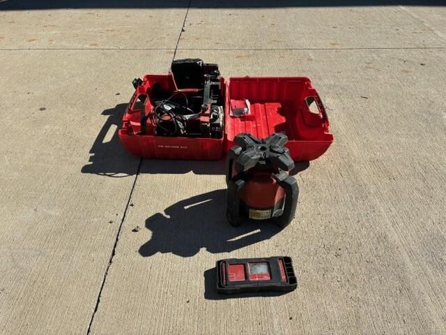 GPS agricole Hilti PR30HVSA12 — occasion 2019