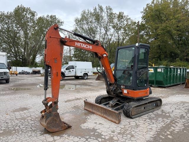Pelle sur chenilles Hitachi ZX35U-5N — occasion 2021, 3 838 h