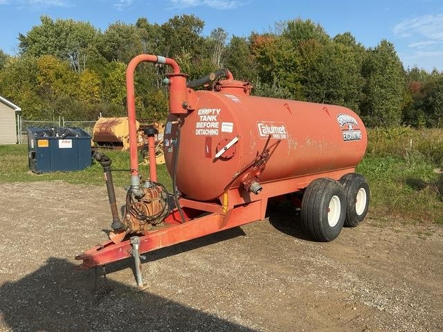Épandeur à fumier Imperial Calumet Industries V-1500 — occasion