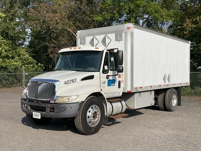 Camion fourgon International 4200 — occasion 2007