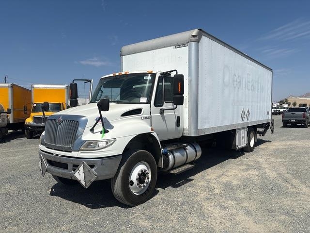 International 4300 SBA