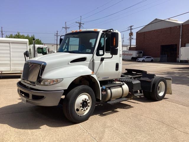 International 4400