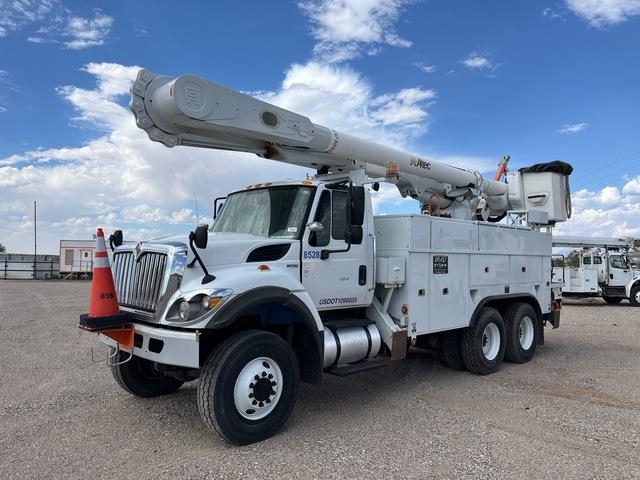 Camion nacelle International 7400 SFA — occasion 2012, 63 223 h