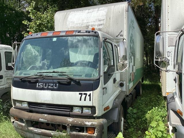 Isuzu T7F