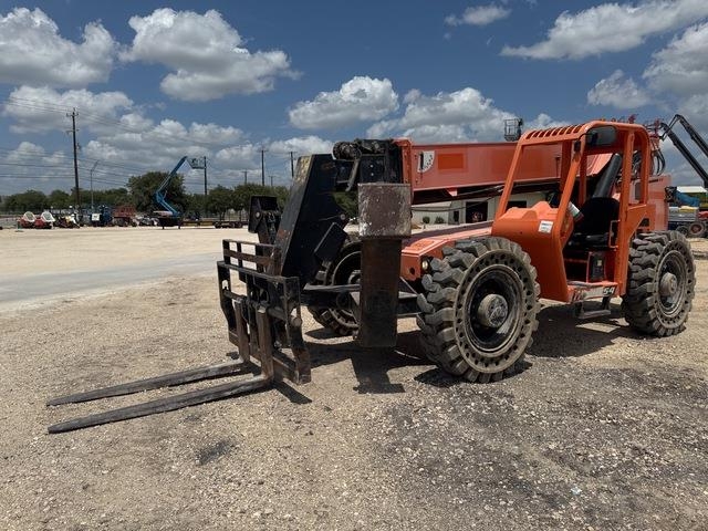JLG 10054