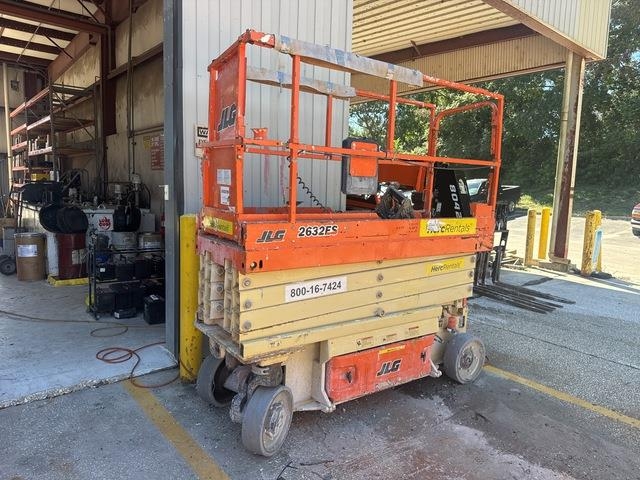 Nacelle à ciseaux JLG 2632ES — occasion 2017, 302 h