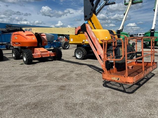 JLG 460SJ