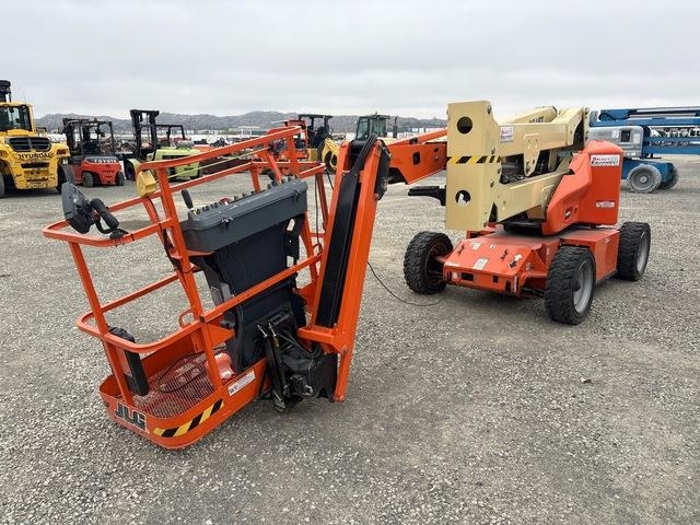 JLG E450AJ