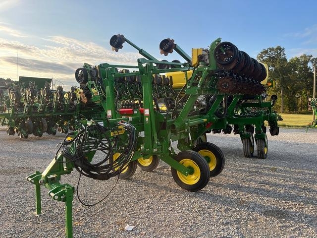Planteuse John Deere 1795 — occasion 2024