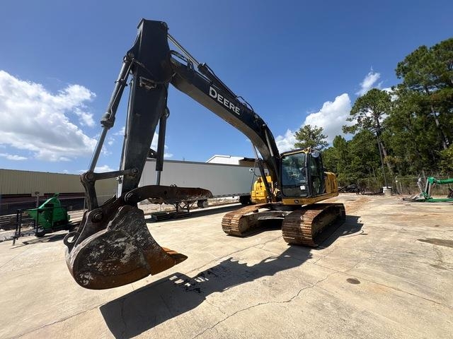John Deere 210G LC