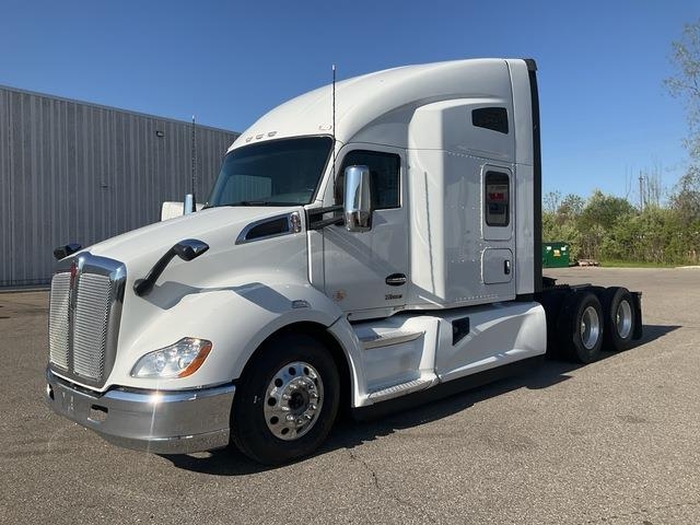 Tracteur routier Kenworth T680 — occasion 2022