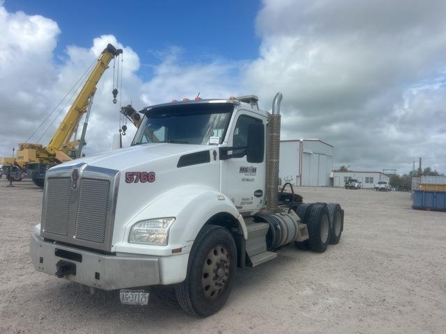 Tracteur routier Kenworth T880 — occasion 2016